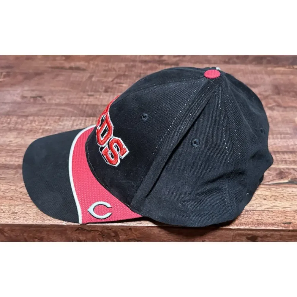 Vintage Cincinnati Reds Black / Red Embroidered Cap/Hat Adjustable